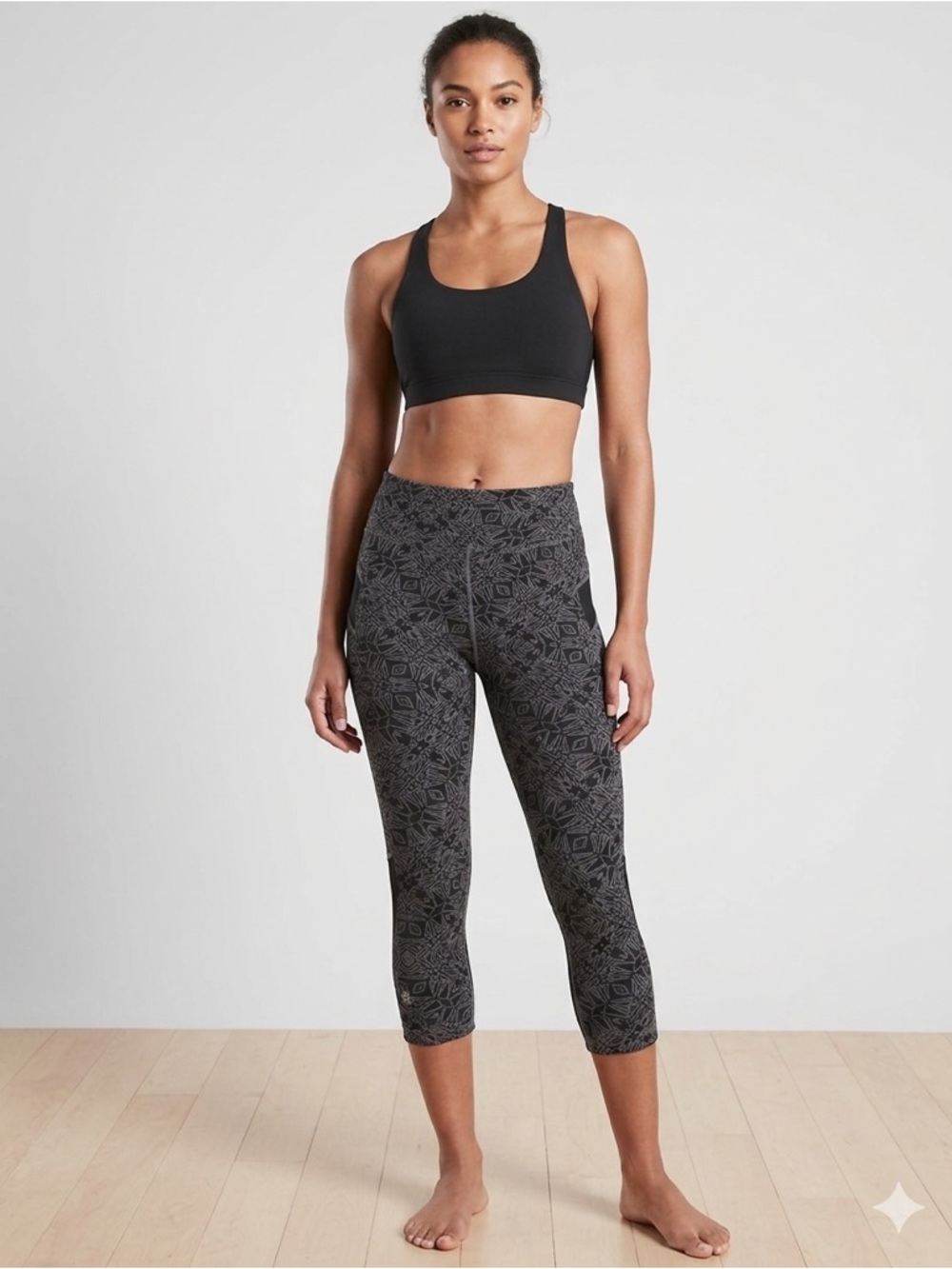 Athleta Gray and Black Patterned Capris
